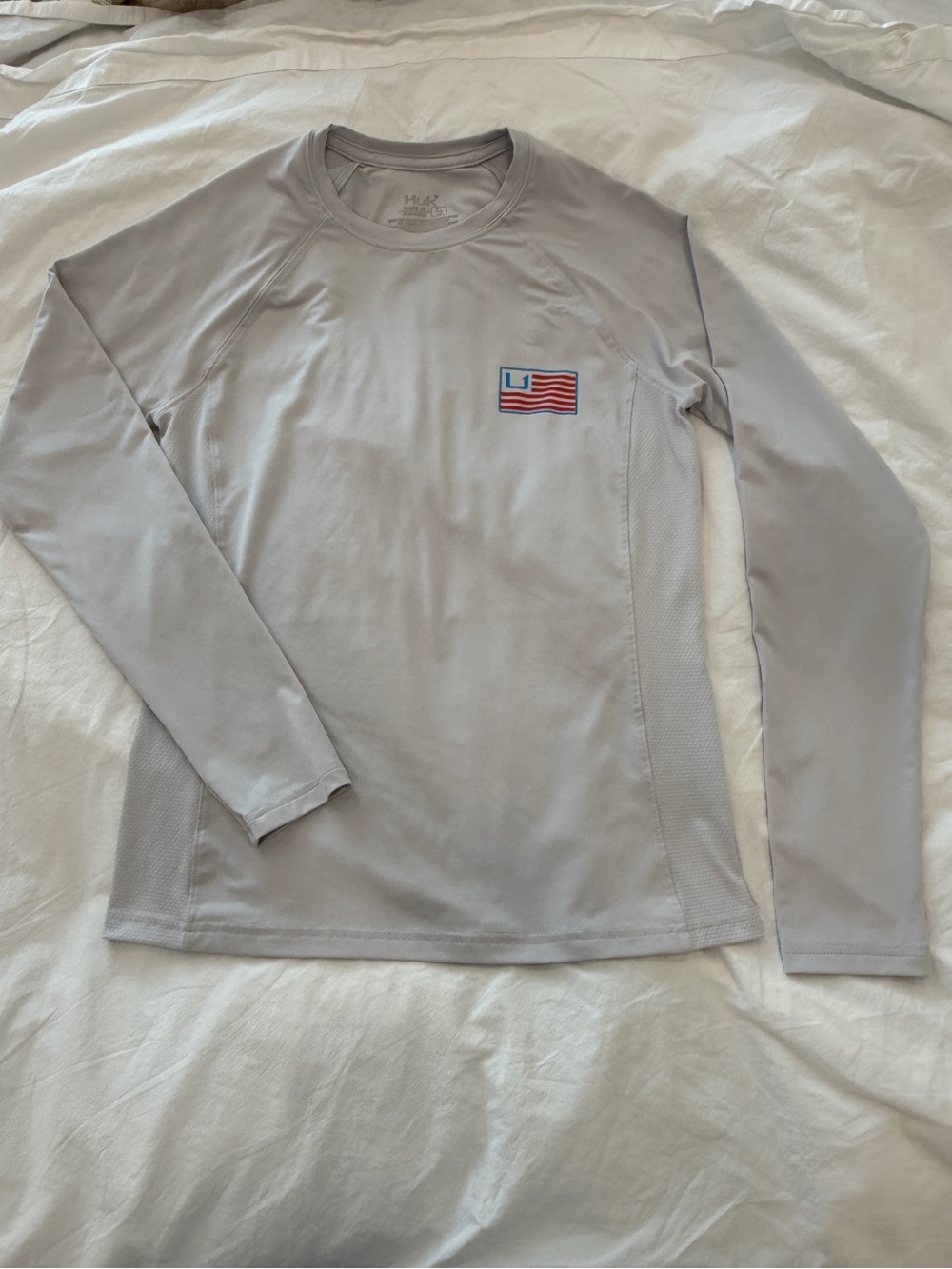 Like New! HUK Women’s Light Gray Long-Sleeve Fishing / Sun Shirt with Flag